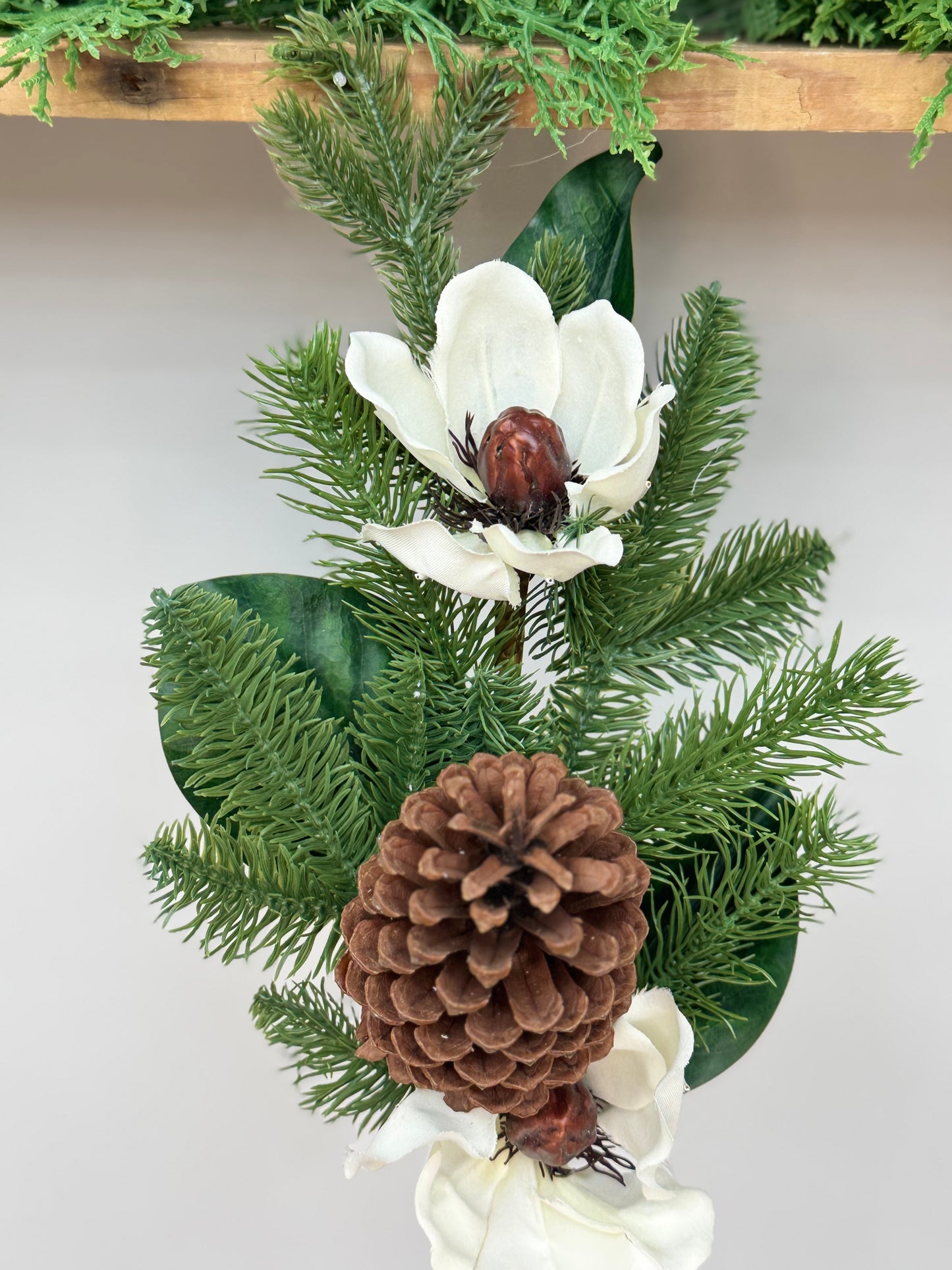 22.5" Real Touch Magnolia & Pine Pick