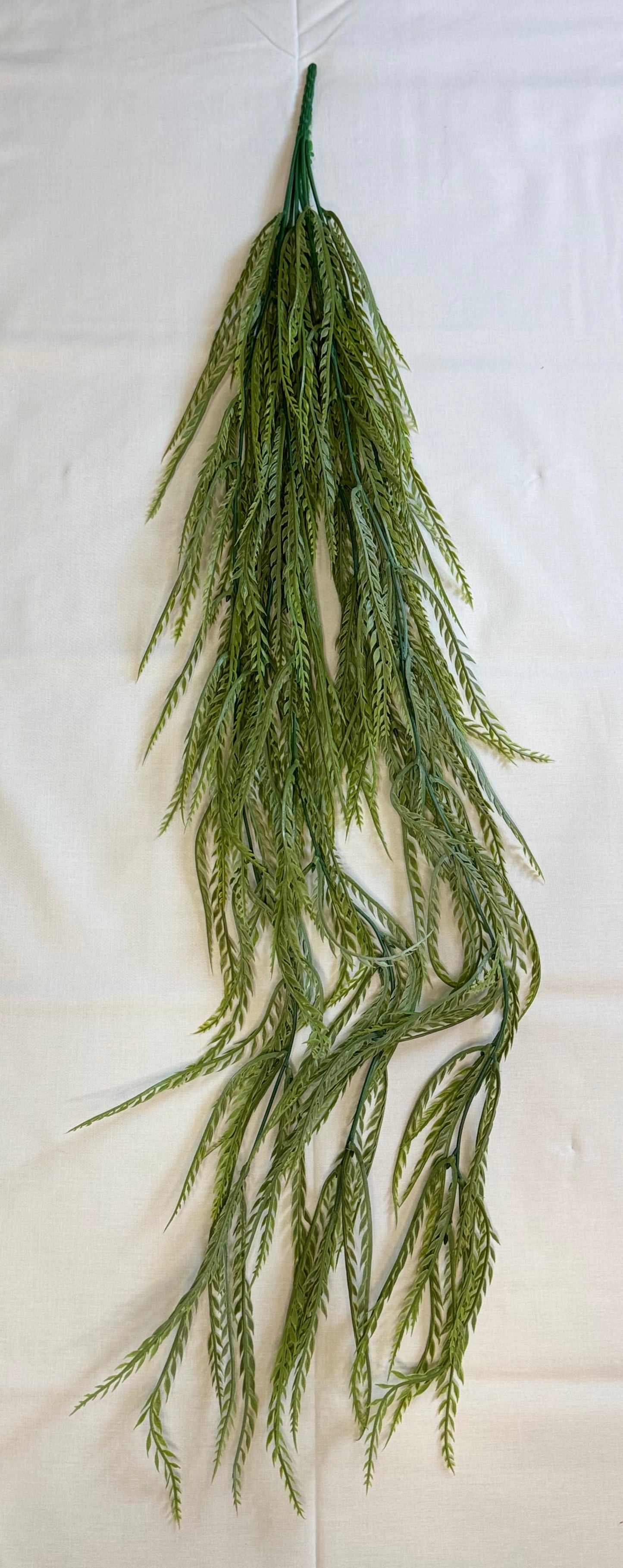 Hanging Saw Grass Greenery